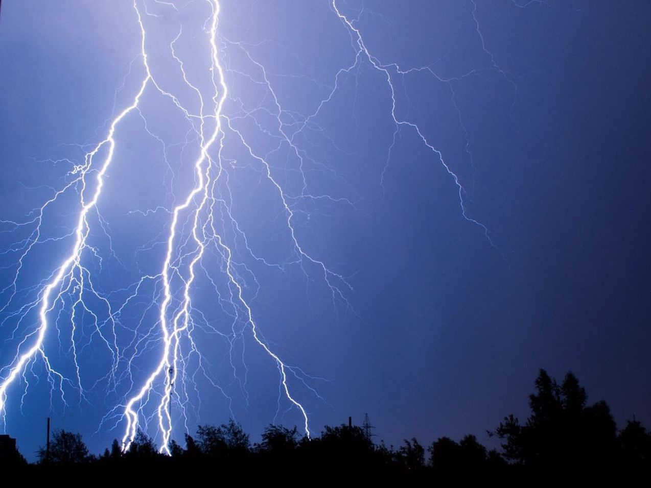 Projeto de rastreamento de descargas elétricas